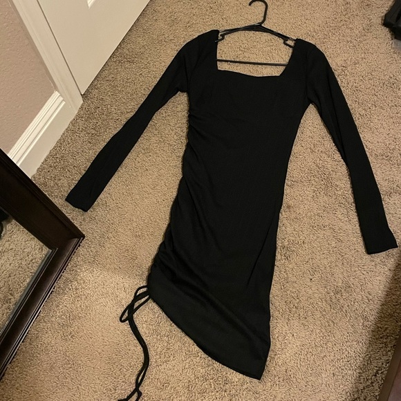 Ruched drawstring dress - Picture 3 of 4